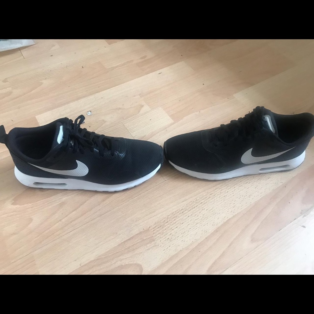 Nike Airmax Tavas excellent  condition